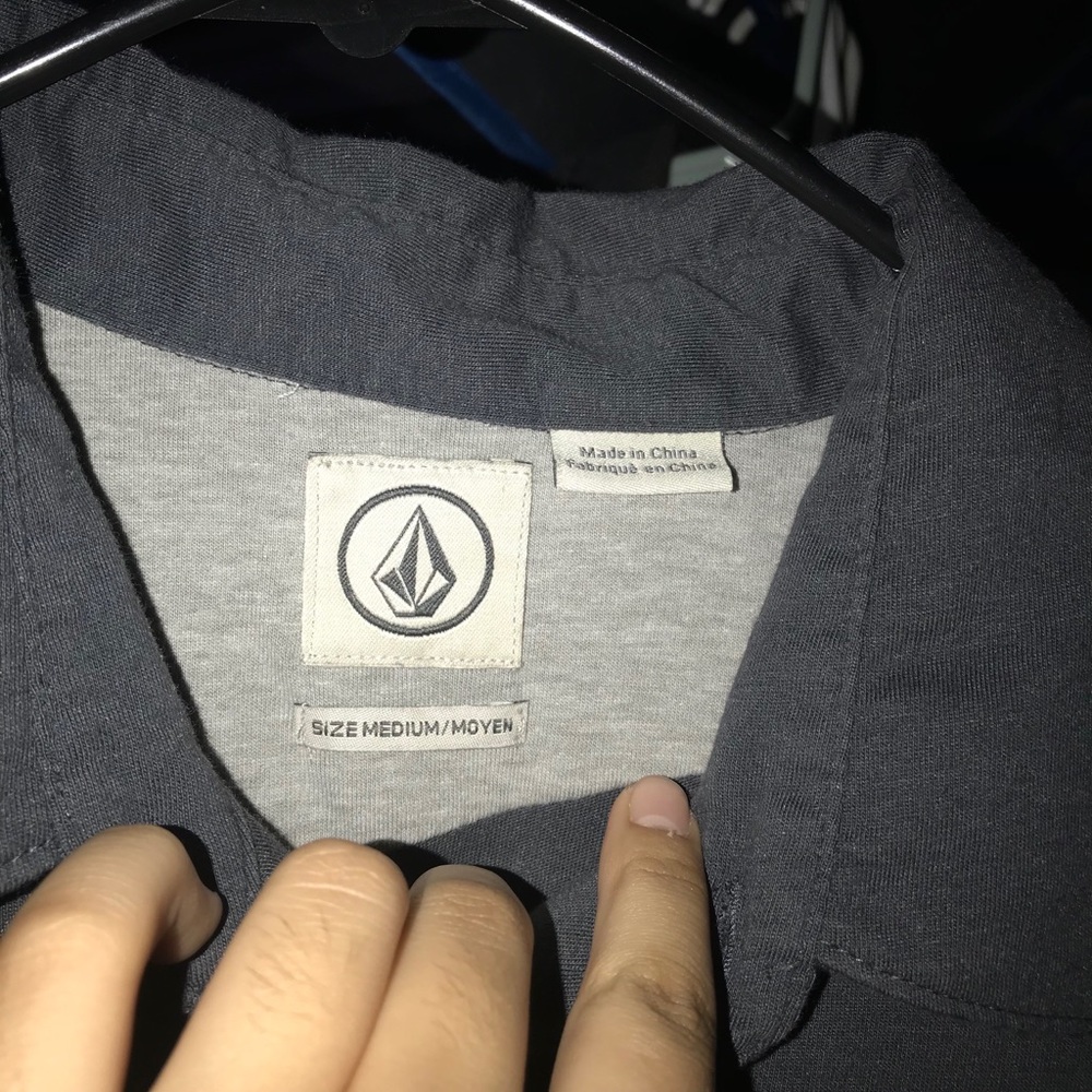 Volcom button up - Picture 2 of 2